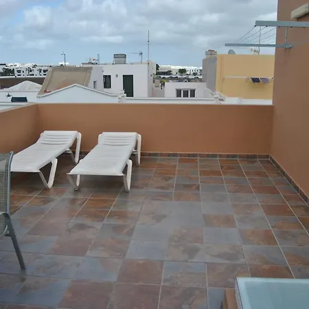 Atico Tanausu * Arrecife (Lanzarote)